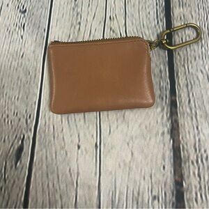 Madewell leather carabiner mini pouch in tan